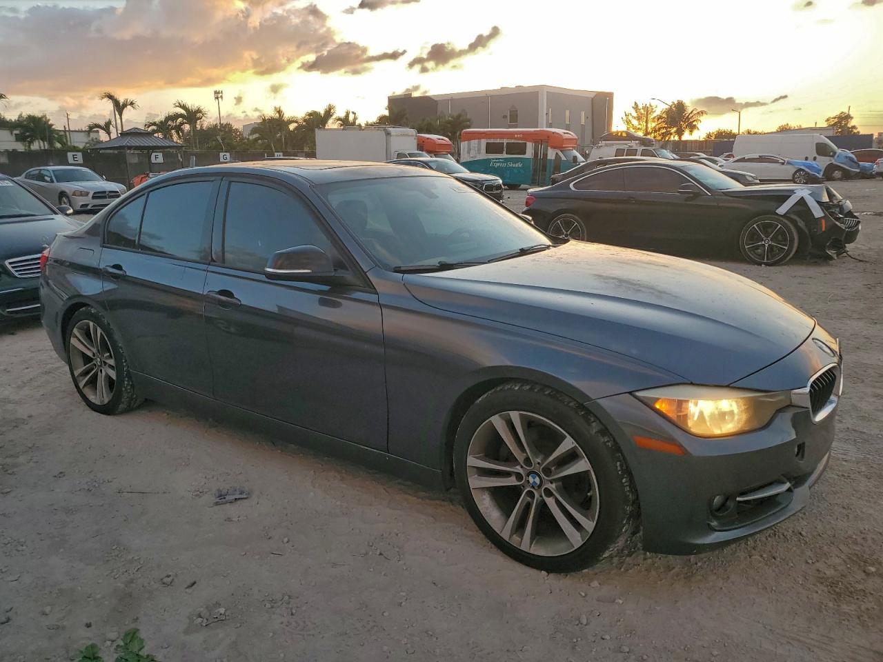 2013 BMW 328 I photo 4