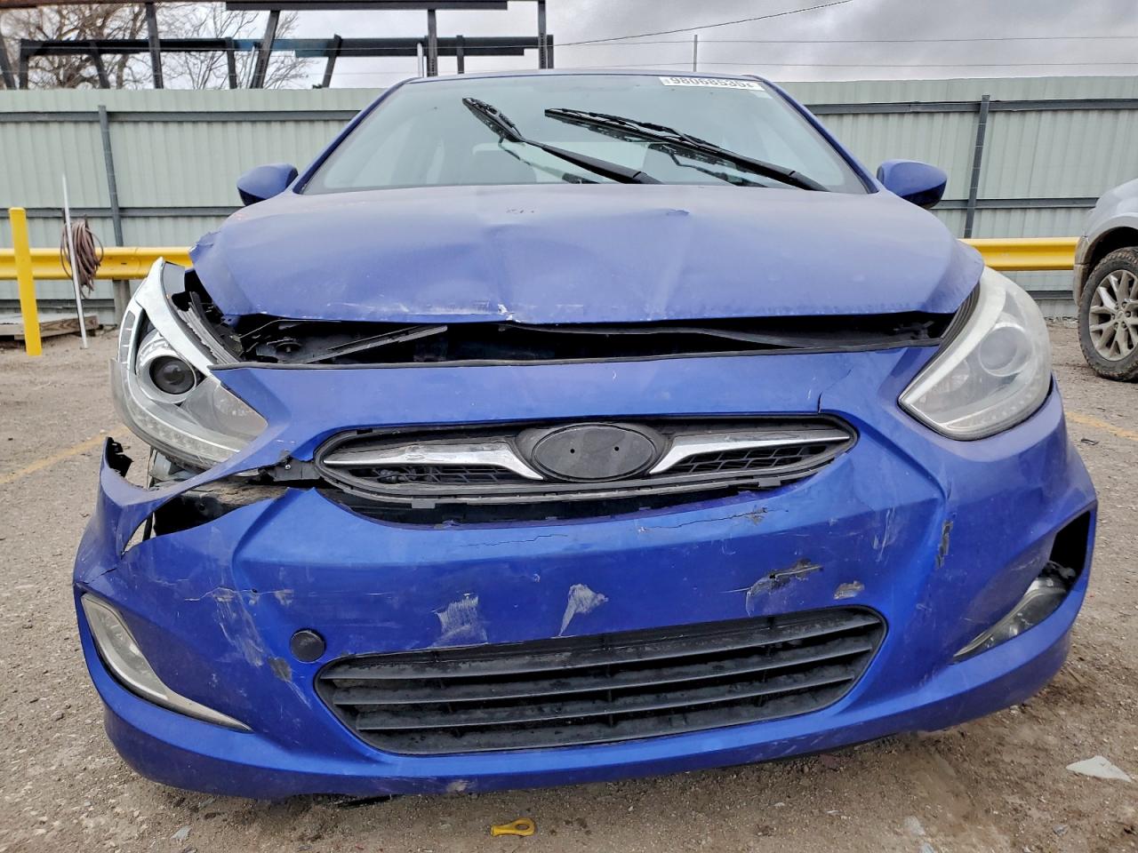 2014 HYUNDAI ACCENT GLS photo 9