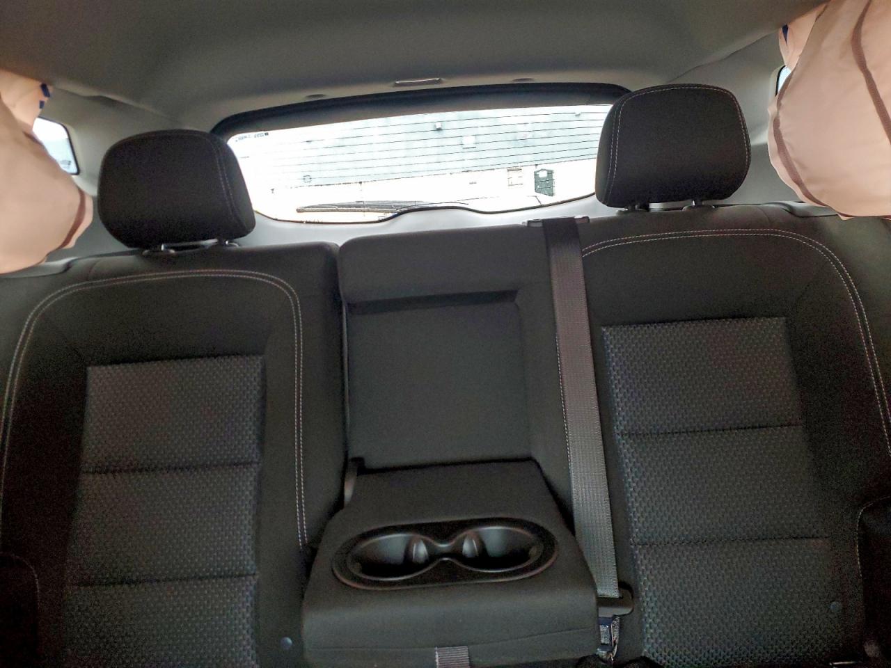 2024 GMC TERRAIN SLE photo 10