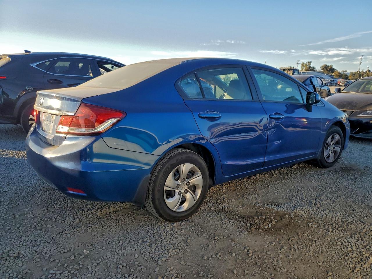 2013 HONDA CIVIC LX photo 3