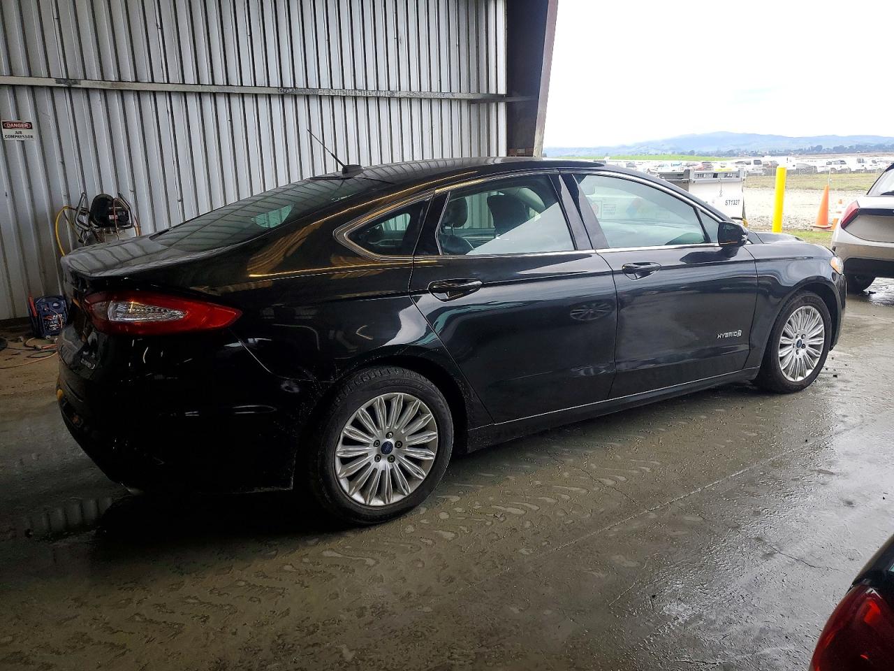 2014 FORD FUSION SE HYBRID photo 3