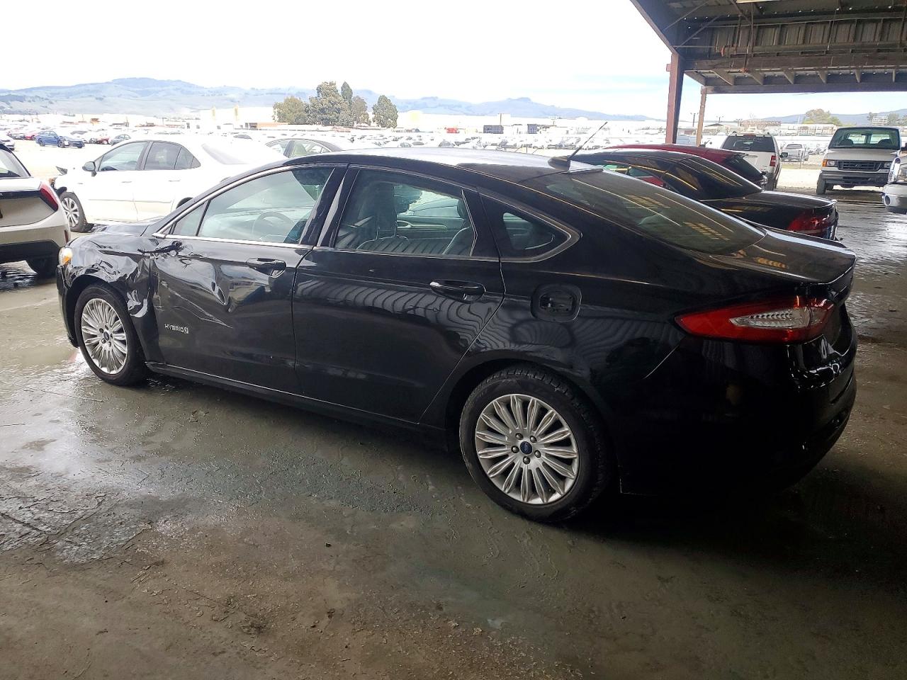 2014 FORD FUSION SE HYBRID photo 2