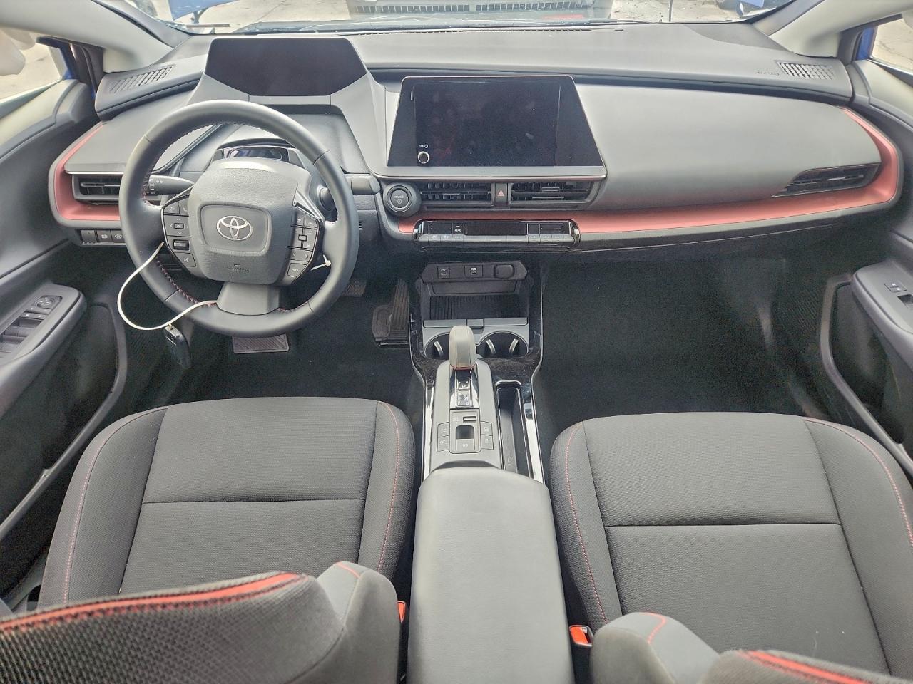 2025 TOYOTA PRIUS SE photo 15