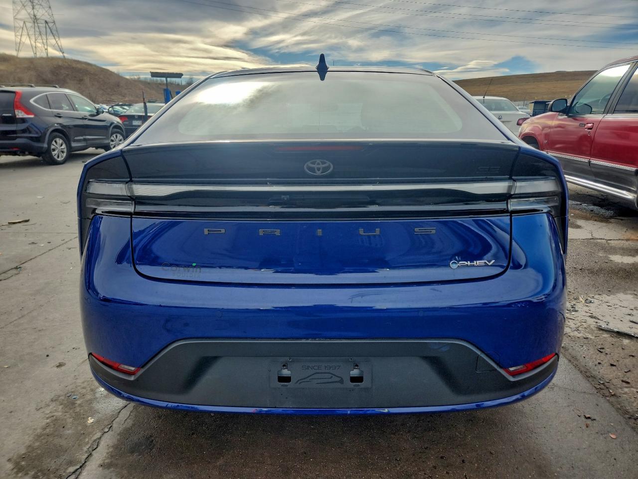 2025 TOYOTA PRIUS SE photo 11