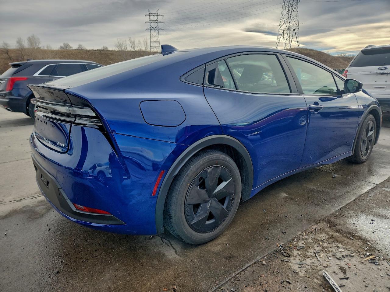 2025 TOYOTA PRIUS SE photo 5