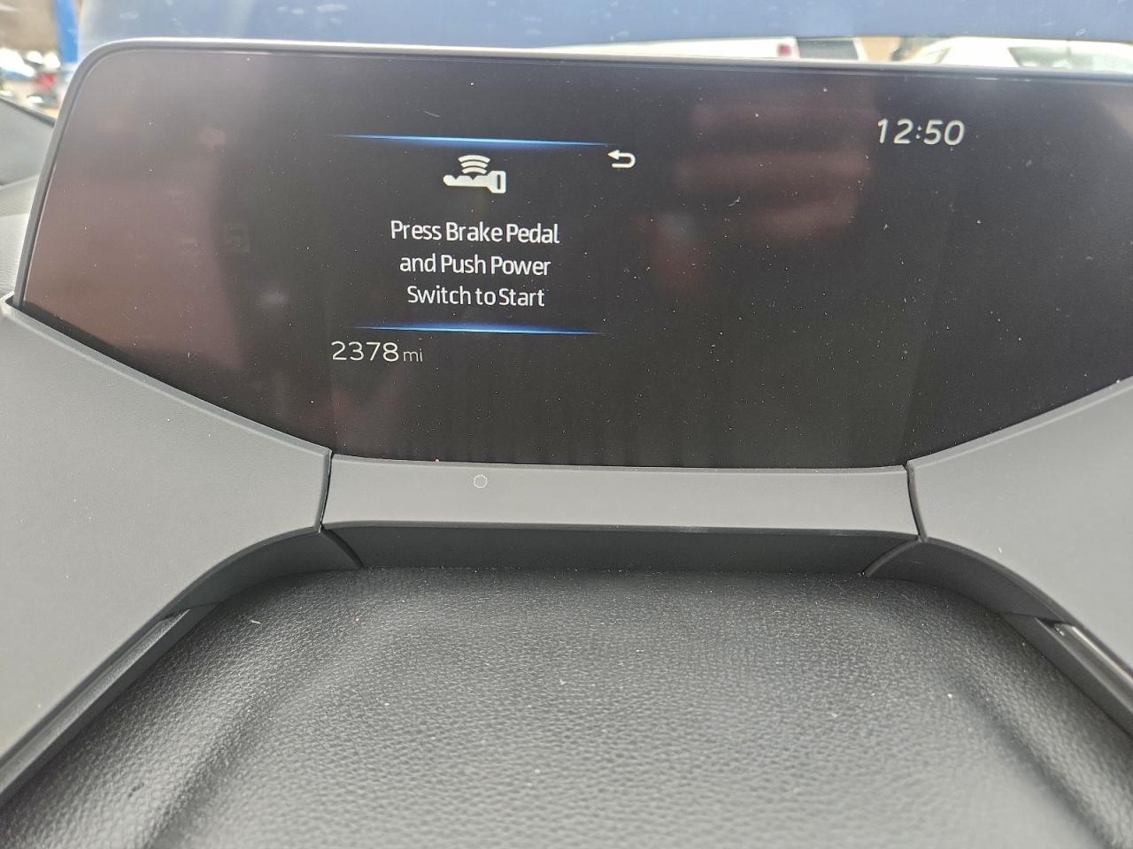 2025 TOYOTA PRIUS SE photo 17
