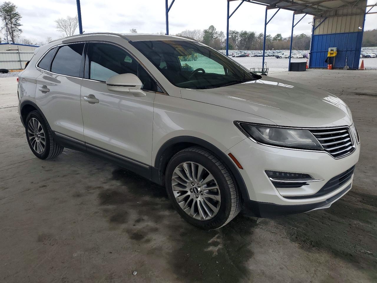 2017 LINCOLN MKC RESERVE photo 4