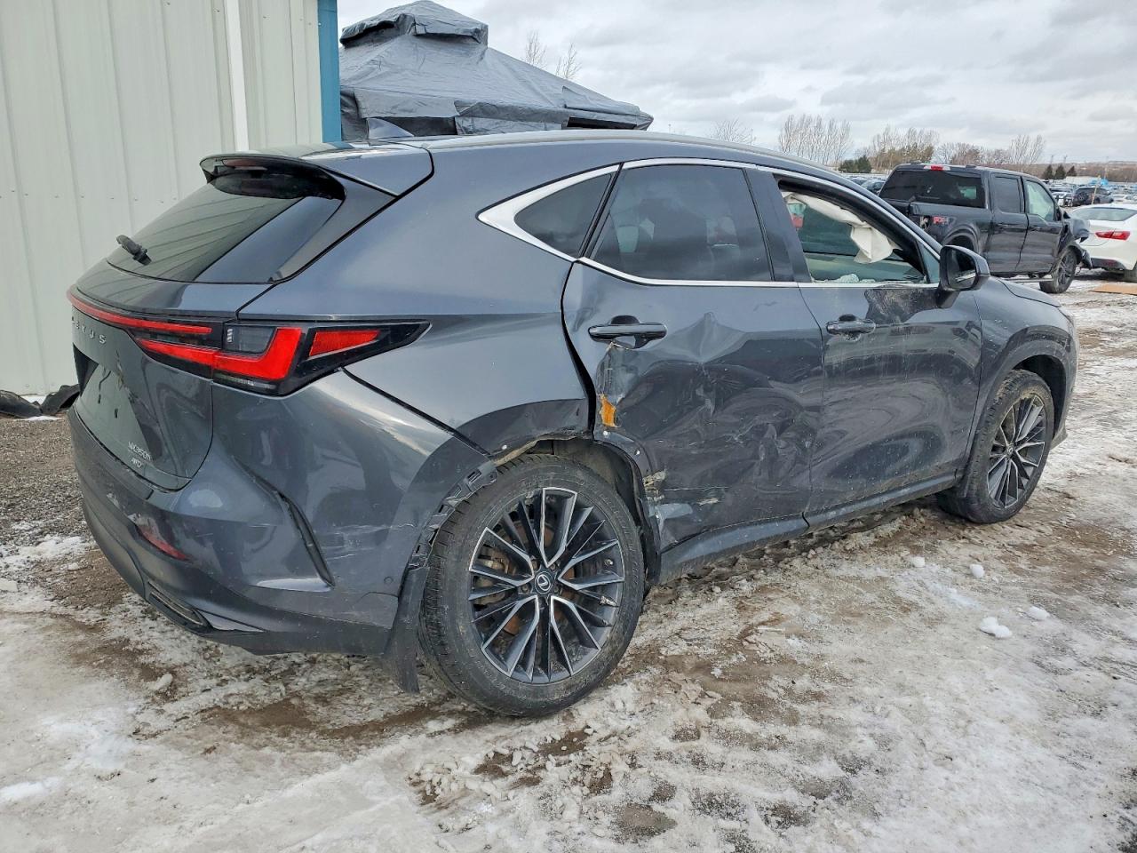 2022 LEXUS NX 350H photo 3