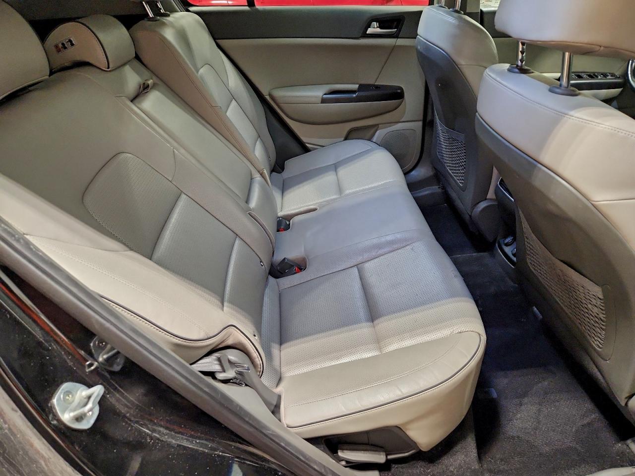 2017 KIA SPORTAGE EX photo 10