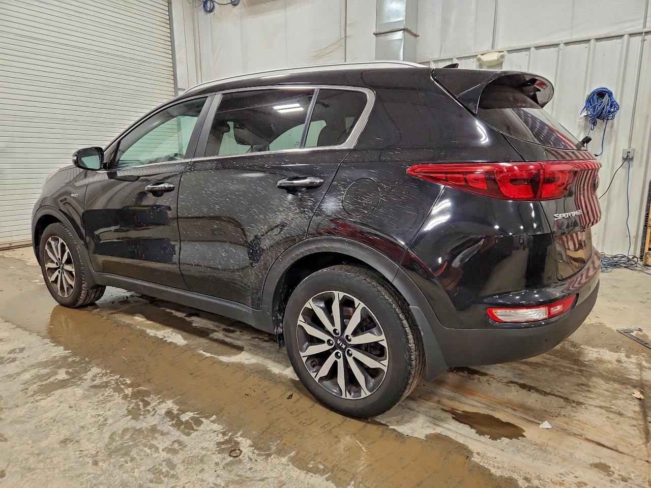2017 KIA SPORTAGE EX photo 2