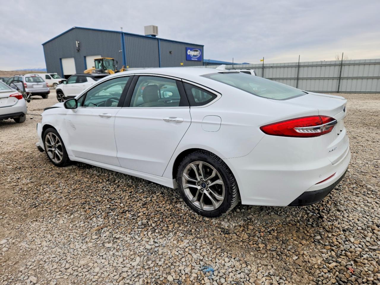 2019 FORD FUSION SEL photo 2