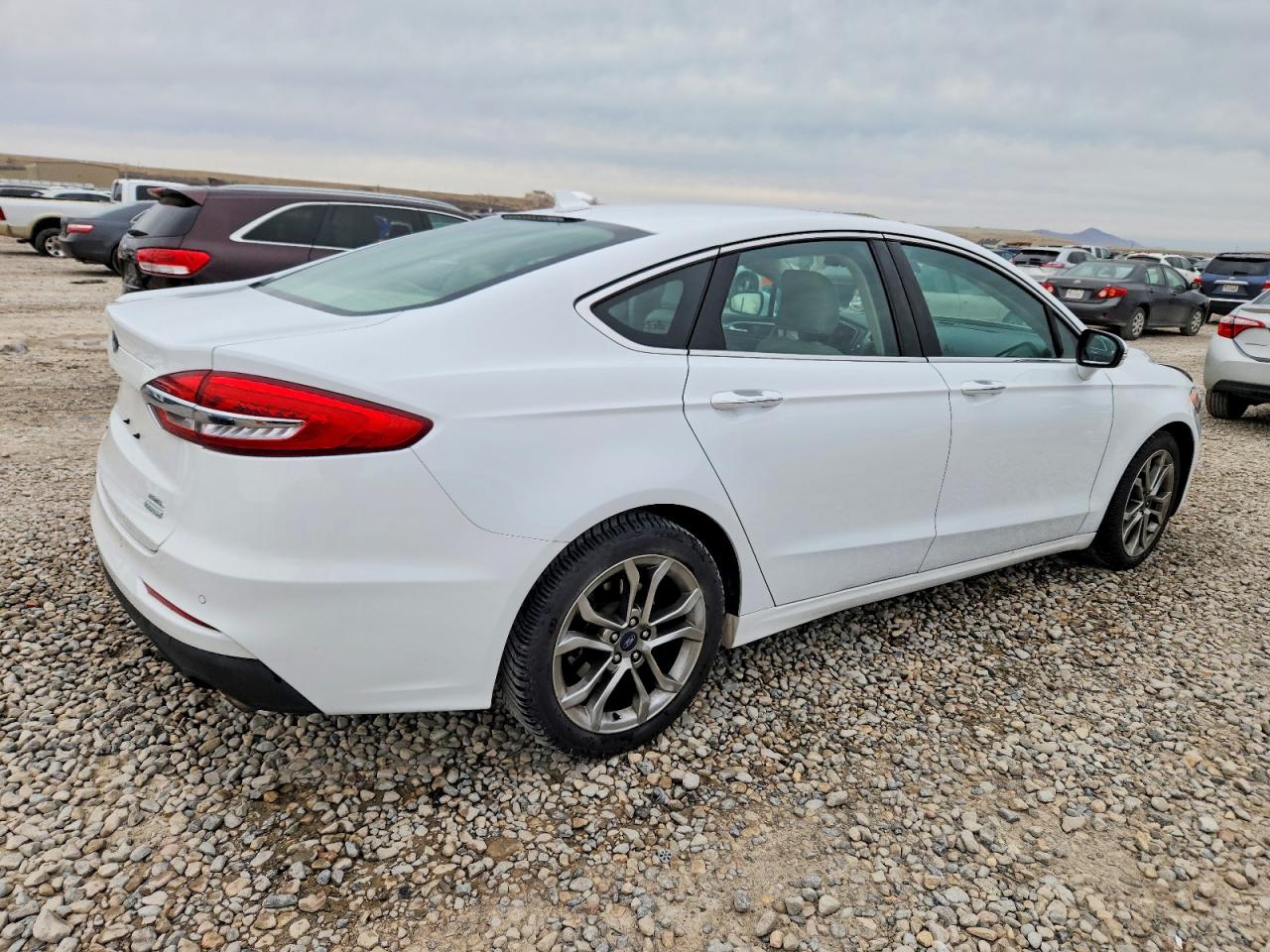2019 FORD FUSION SEL photo 3