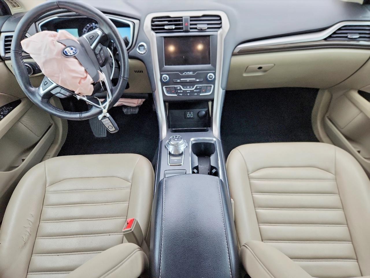 2019 FORD FUSION SEL photo 8