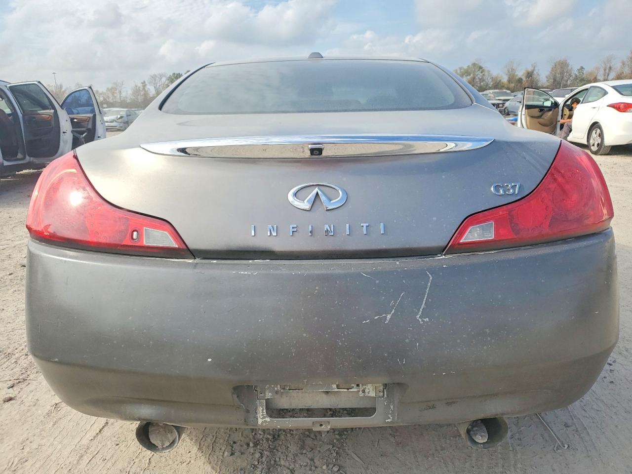 2008 INFINITI G37 BASE photo 6