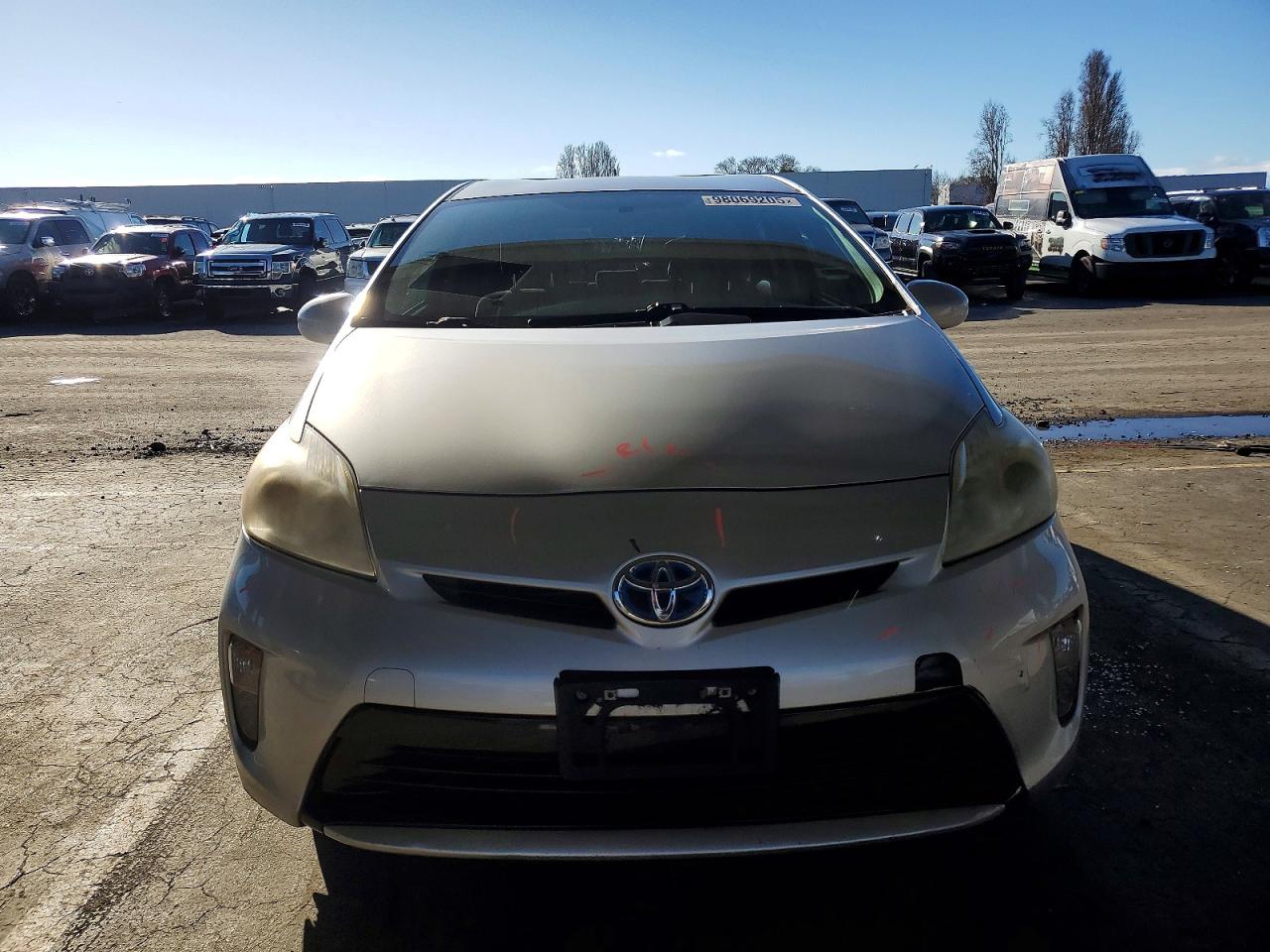 2012 TOYOTA PRIUS photo 5