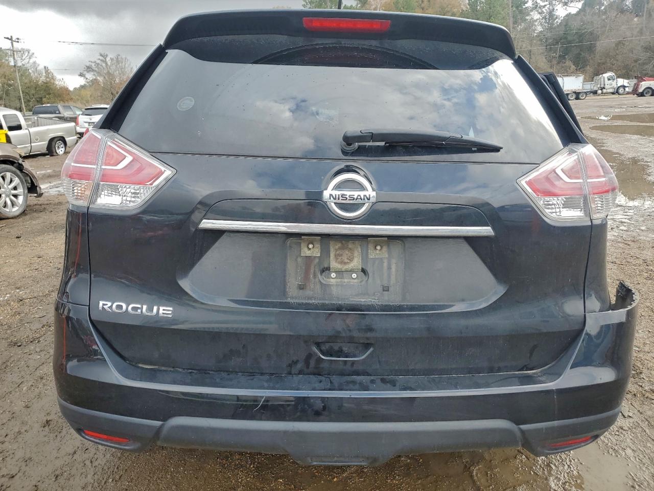 2016 NISSAN ROGUE S photo 6