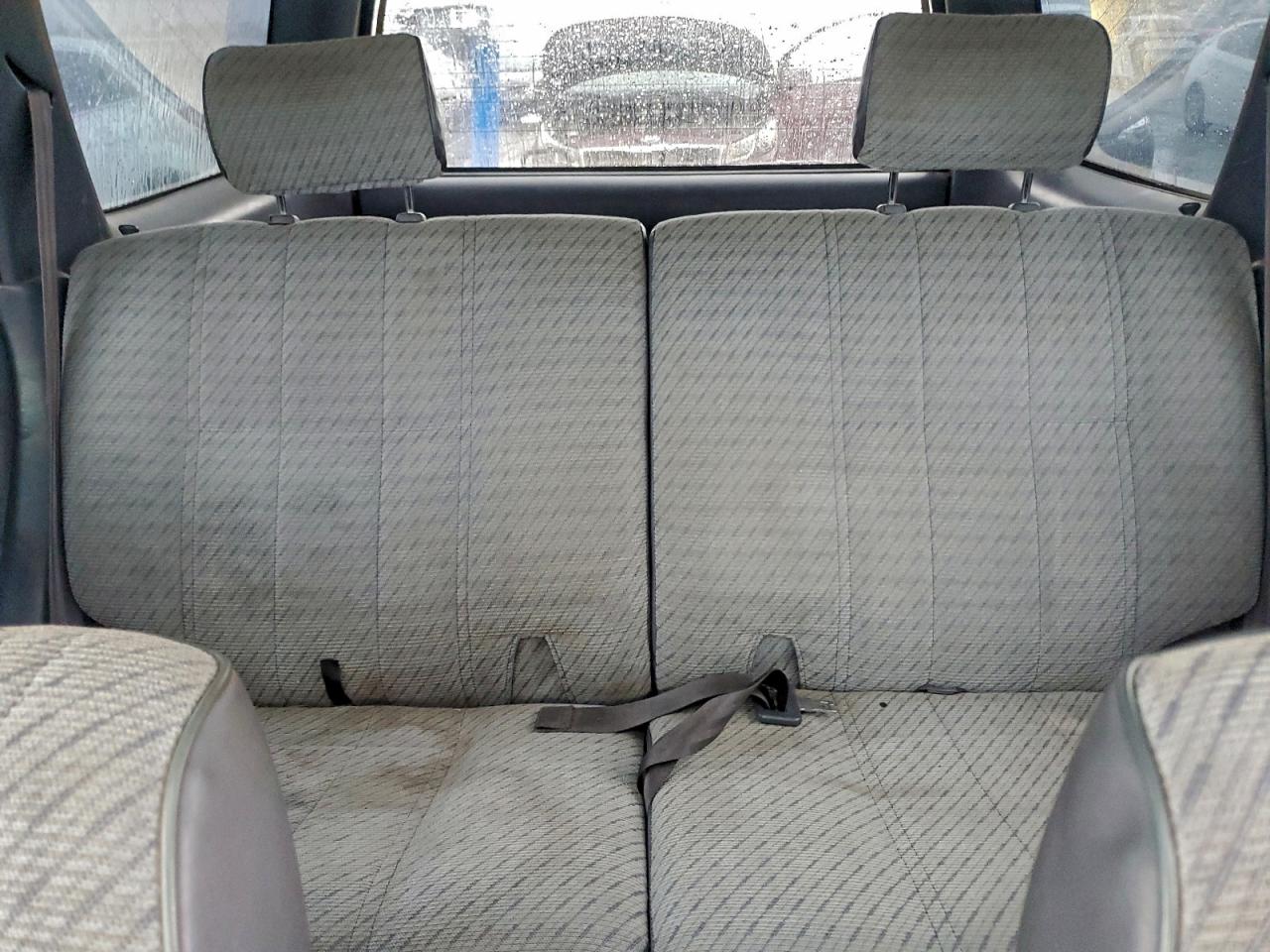 1996 TOYOTA 4RUNNER SR5 photo 10