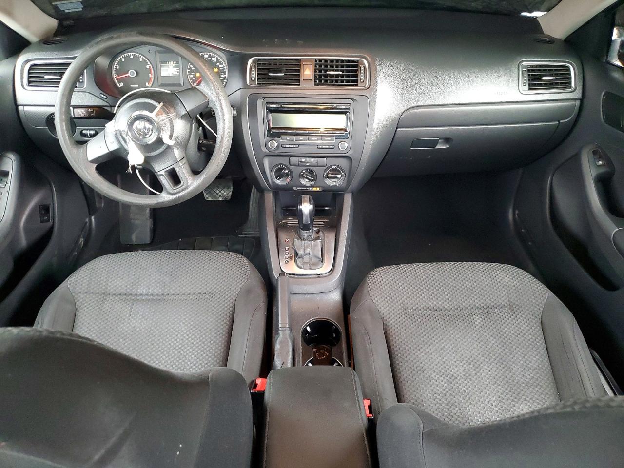 2014 VOLKSWAGEN JETTA BASE photo 8