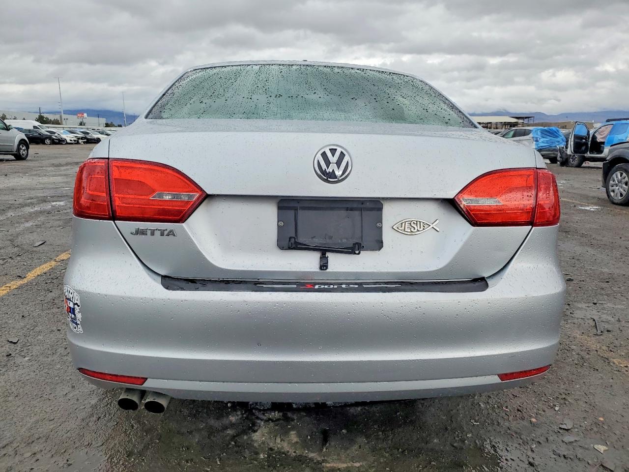 2014 VOLKSWAGEN JETTA BASE photo 6