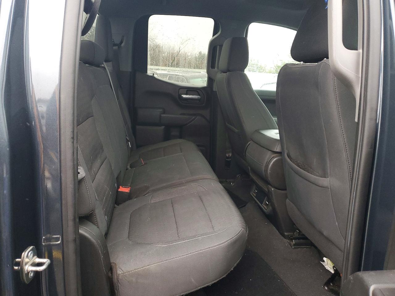 2020 CHEVROLET SILVERADO K1500 LT photo 10