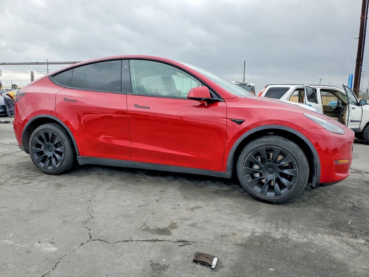 2021 TESLA MODEL Y photo 4
