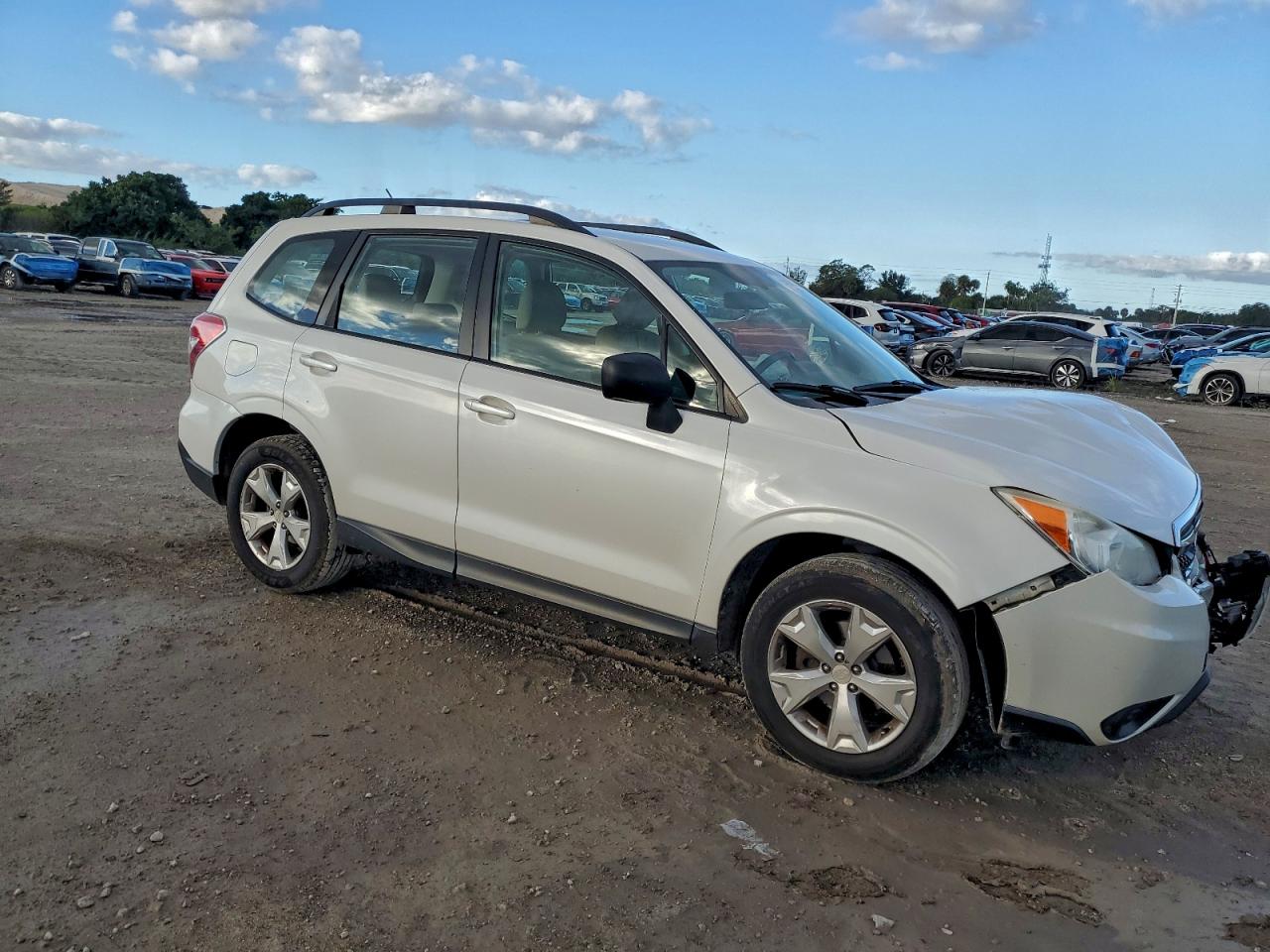 2015 SUBARU FORESTER 2.5I photo 4