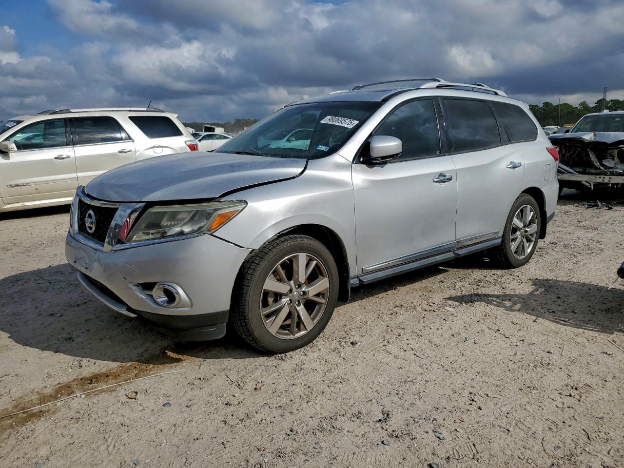 2013 NISSAN PATHFINDER