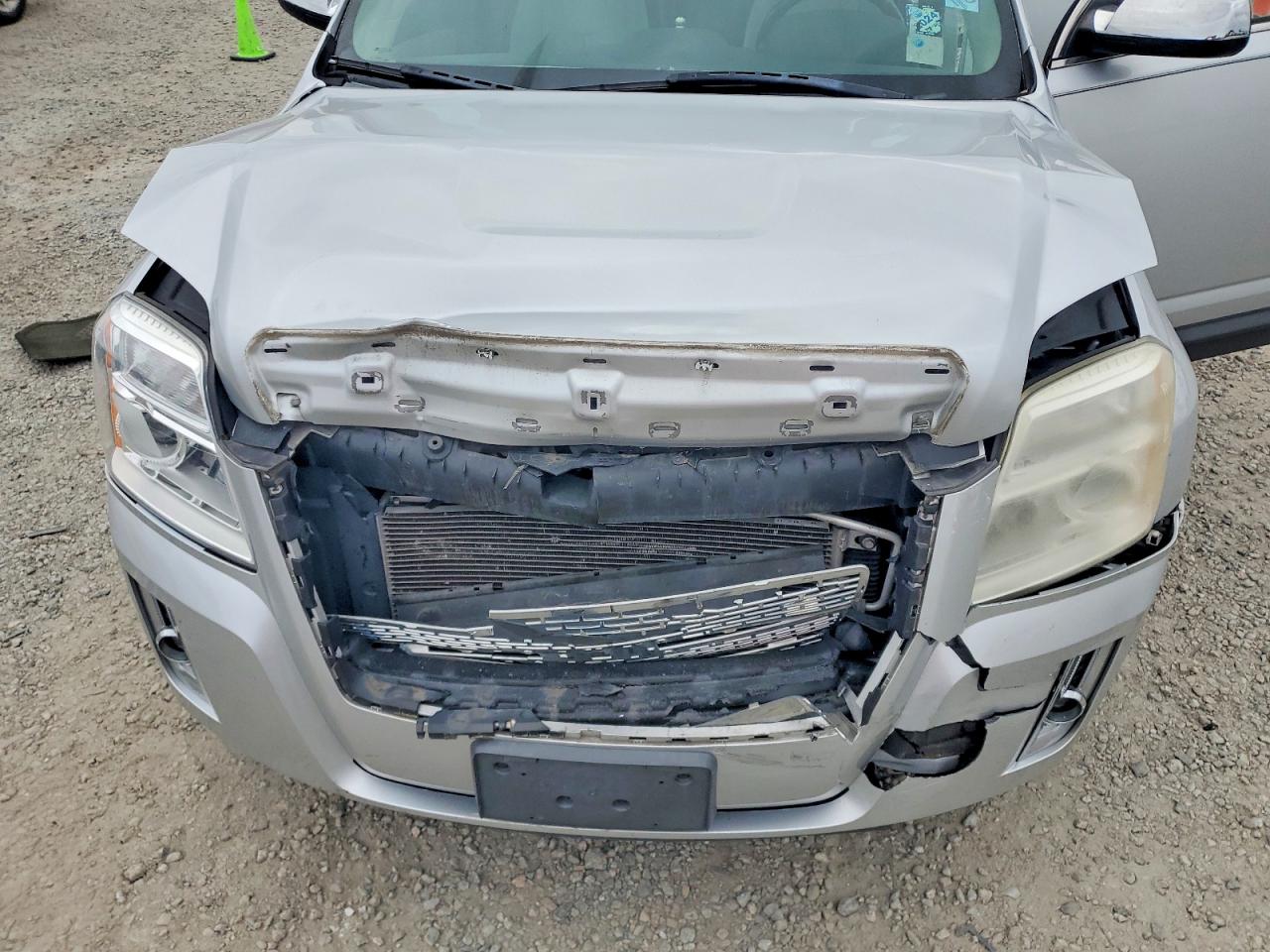 2012 GMC TERRAIN SLT photo 12