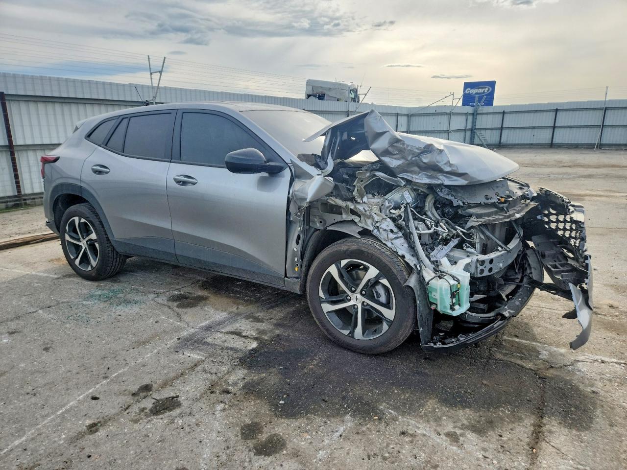 2025 CHEVROLET TRAX 1RS photo 4