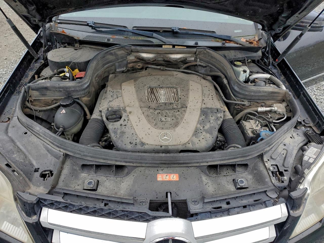 2011 MERCEDES-BENZ GLK 350 photo 12