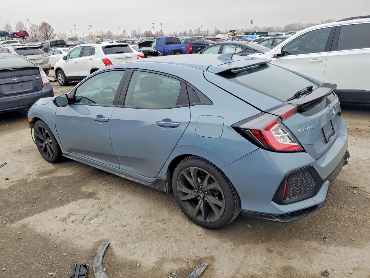 2017 HONDA CIVIC SPORT photo 2