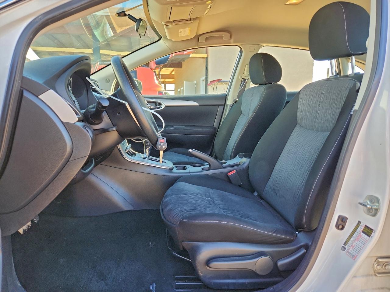 2014 NISSAN SENTRA S photo 7
