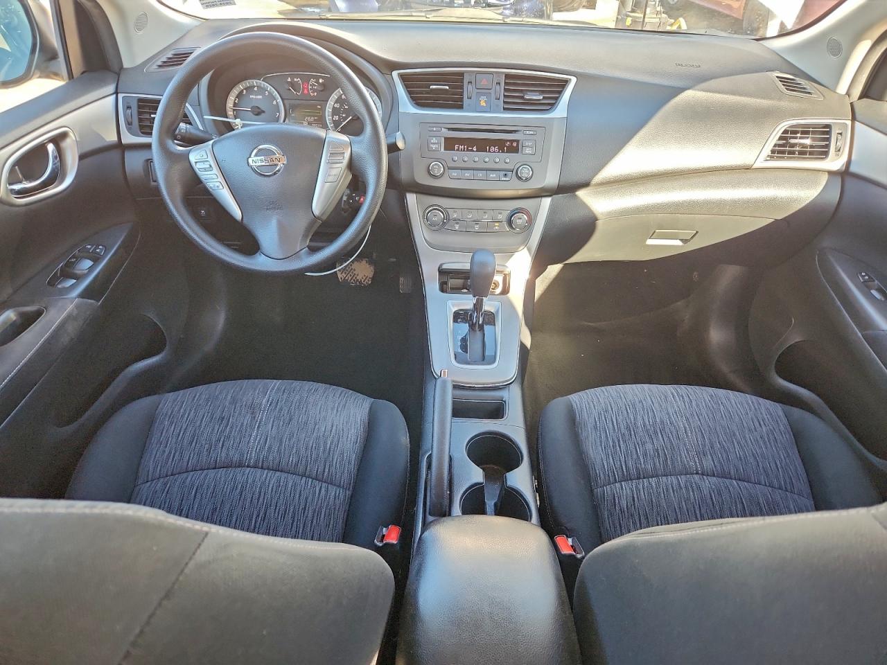 2014 NISSAN SENTRA S photo 8