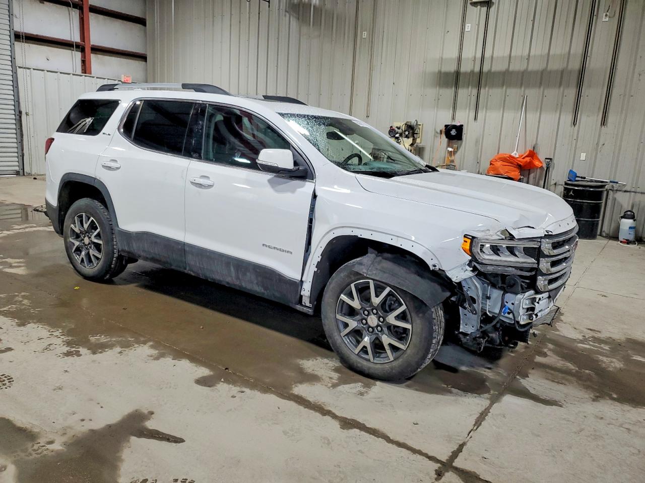 2023 GMC ACADIA SLE photo 4