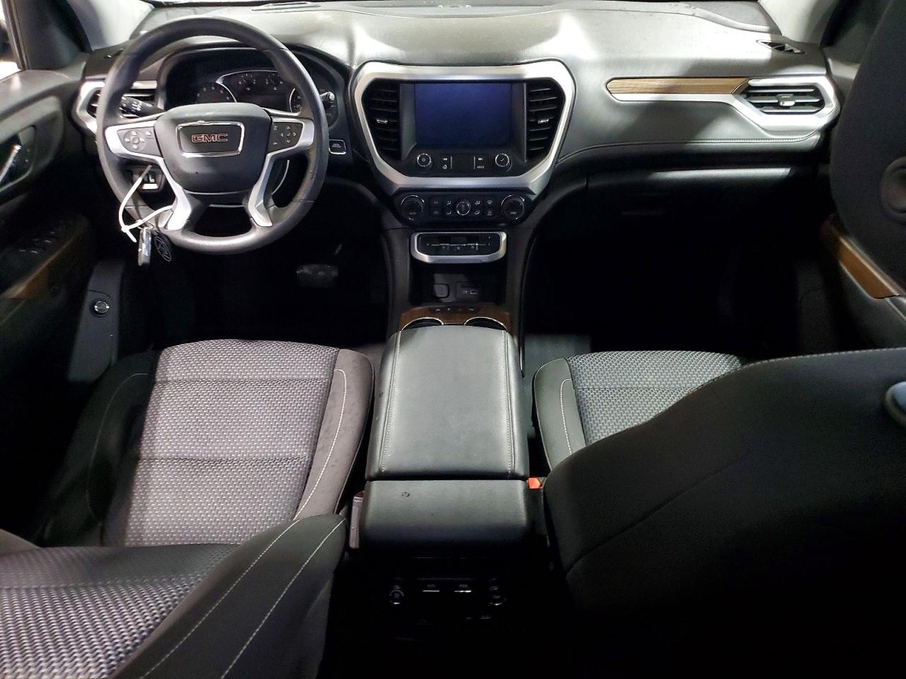 2023 GMC ACADIA SLE photo 8