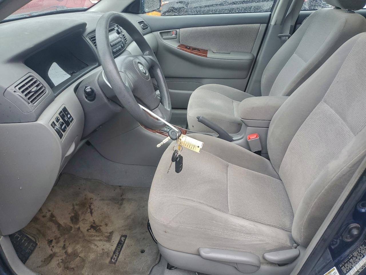 2006 TOYOTA COROLLA CE photo 7
