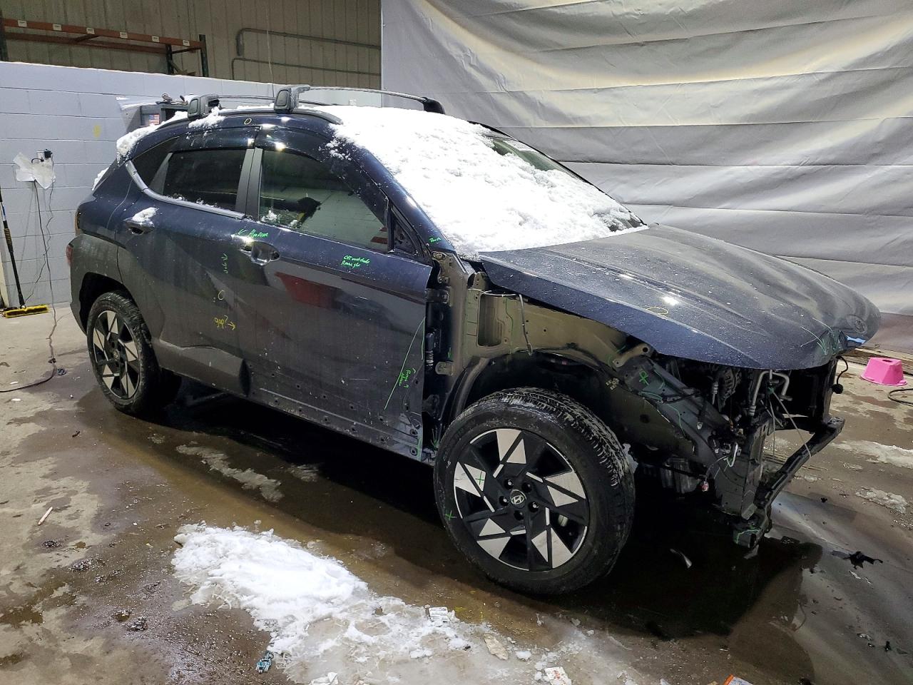 2025 HYUNDAI KONA SEL photo 4