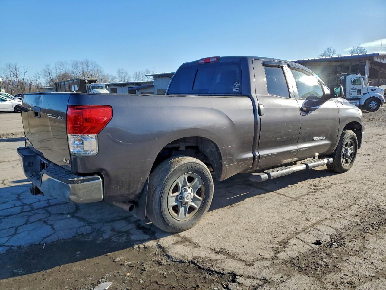 2013 TOYOTA TUNDRA DOUBLE CAB SR5 photo 3