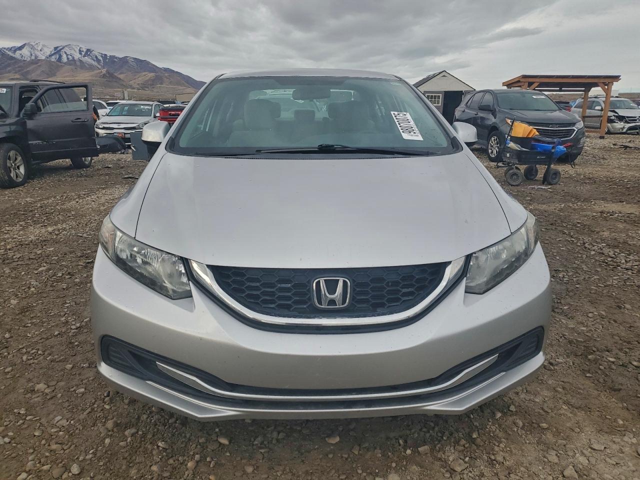 2013 HONDA CIVIC LX photo 13