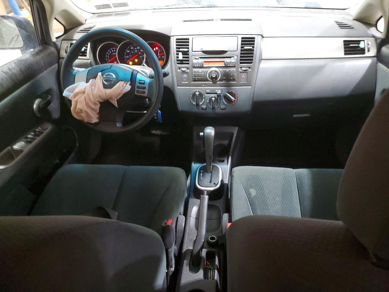 2012 NISSAN VERSA S photo 15