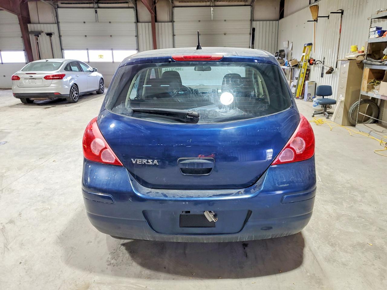 2012 NISSAN VERSA S photo 11
