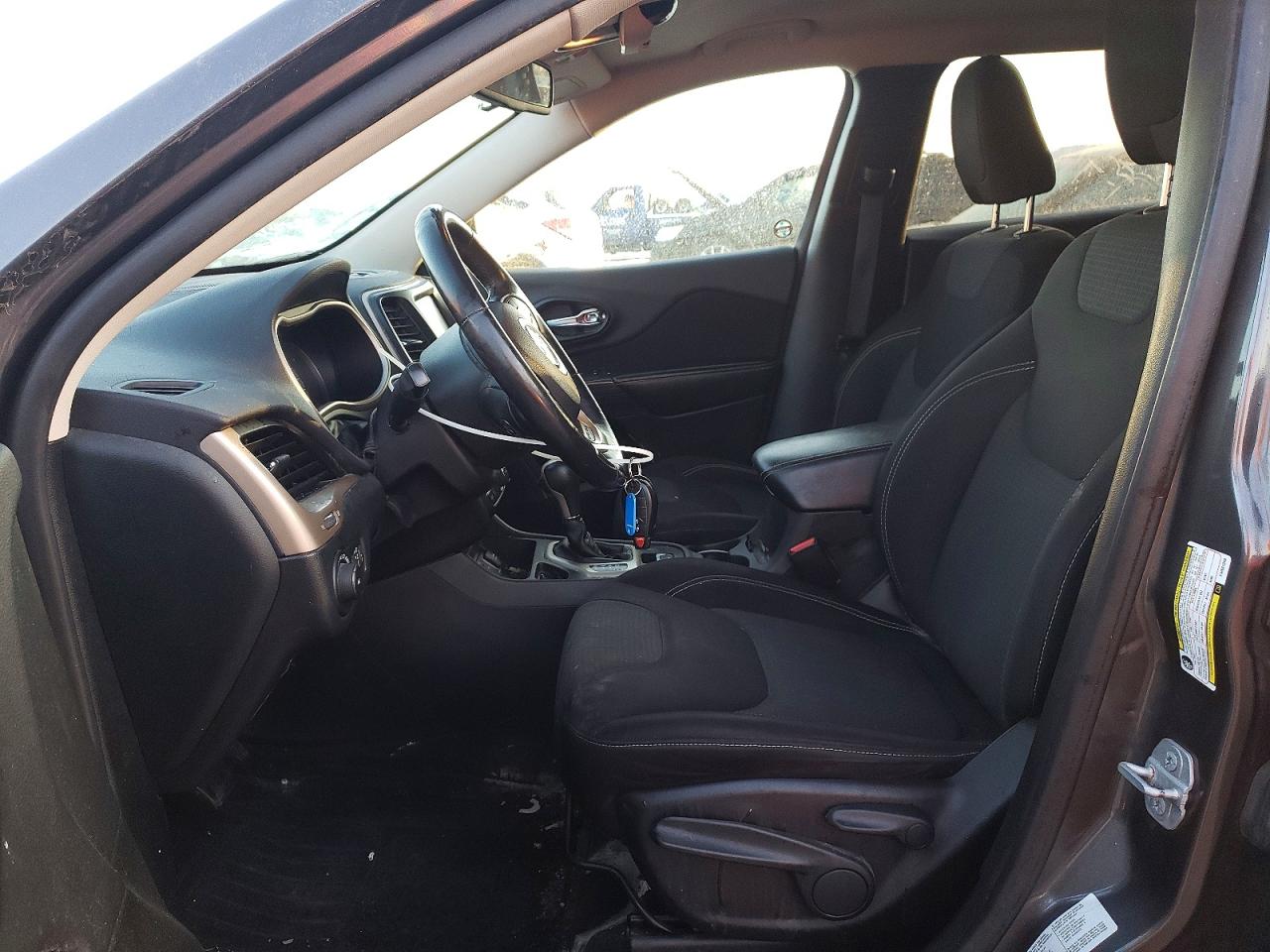 2015 JEEP CHEROKEE LATITUDE photo 19