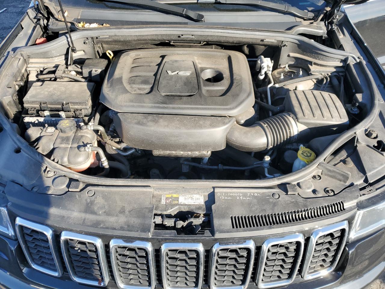 2018 JEEP GRAND CHEROKEE LIMITED photo 12