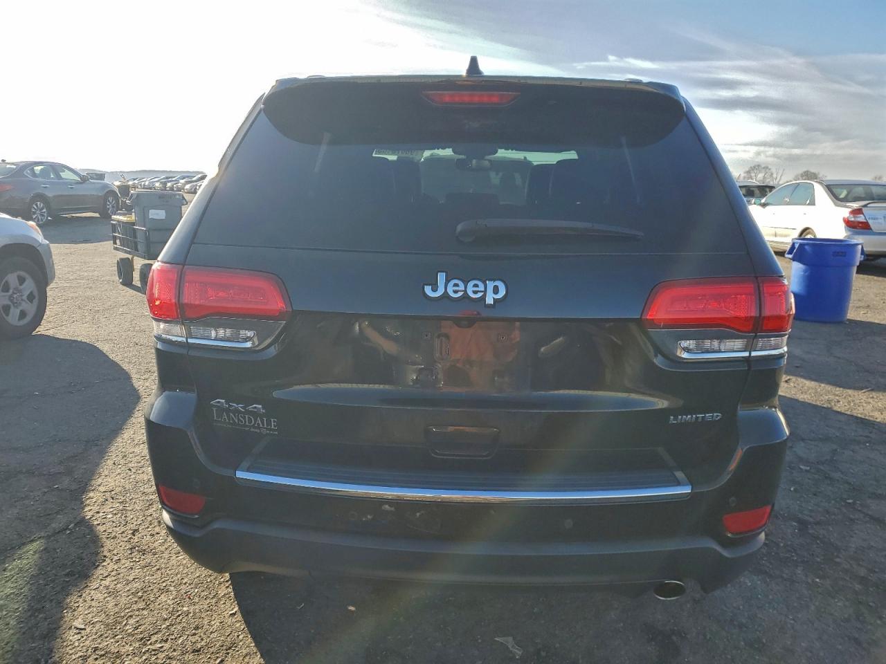 2018 JEEP GRAND CHEROKEE LIMITED photo 6