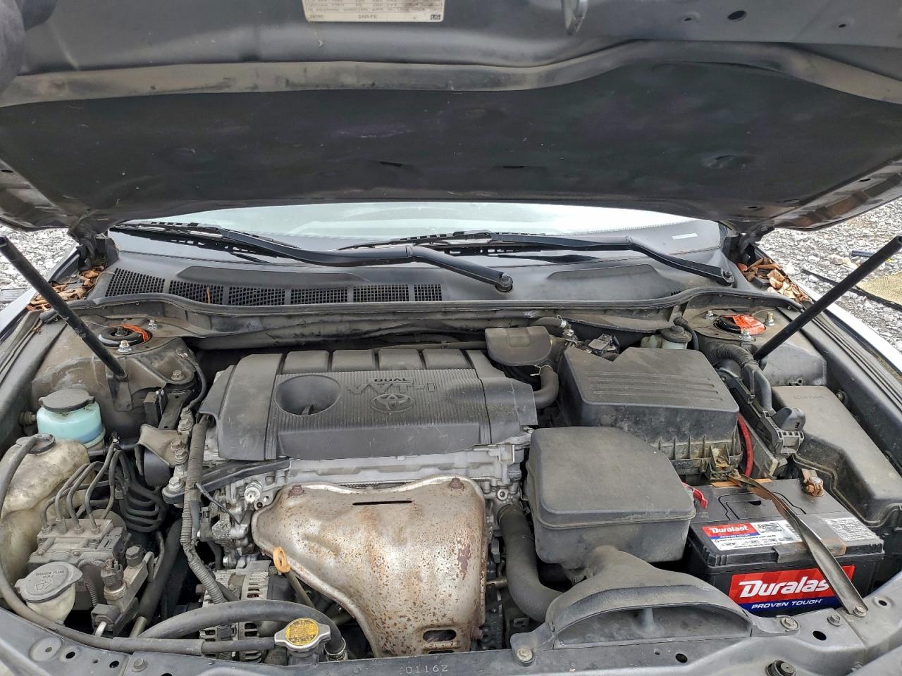2010 TOYOTA CAMRY BASE photo 11