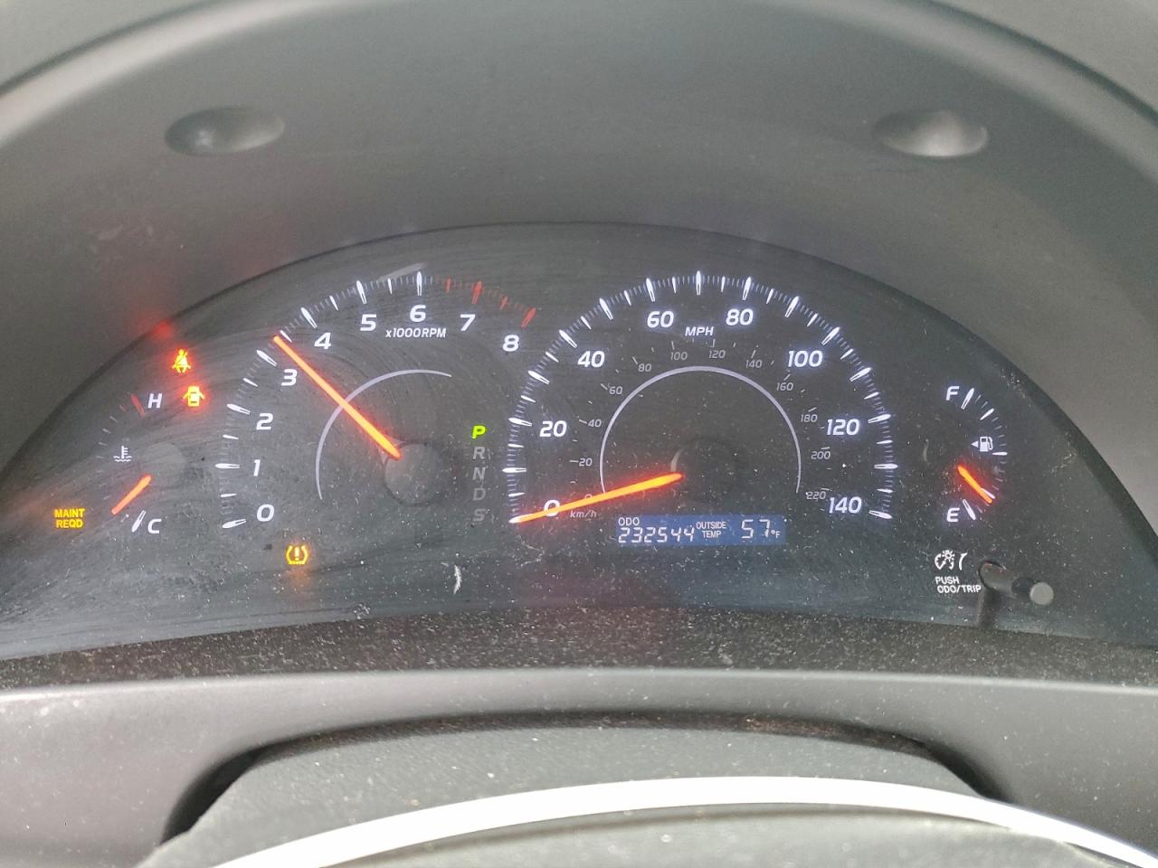 2010 TOYOTA CAMRY BASE photo 9