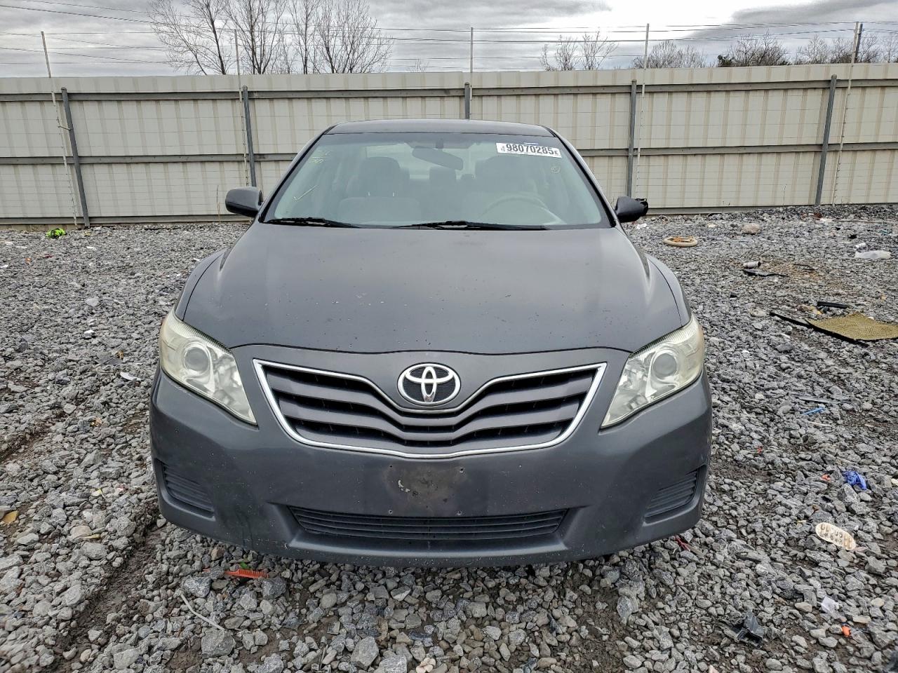 2010 TOYOTA CAMRY BASE photo 5