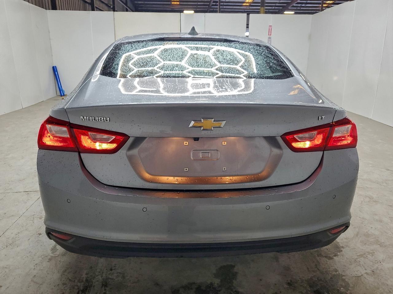 2025 CHEVROLET MALIBU LT photo 11