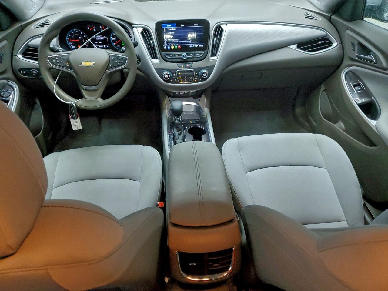 2025 CHEVROLET MALIBU LT photo 15