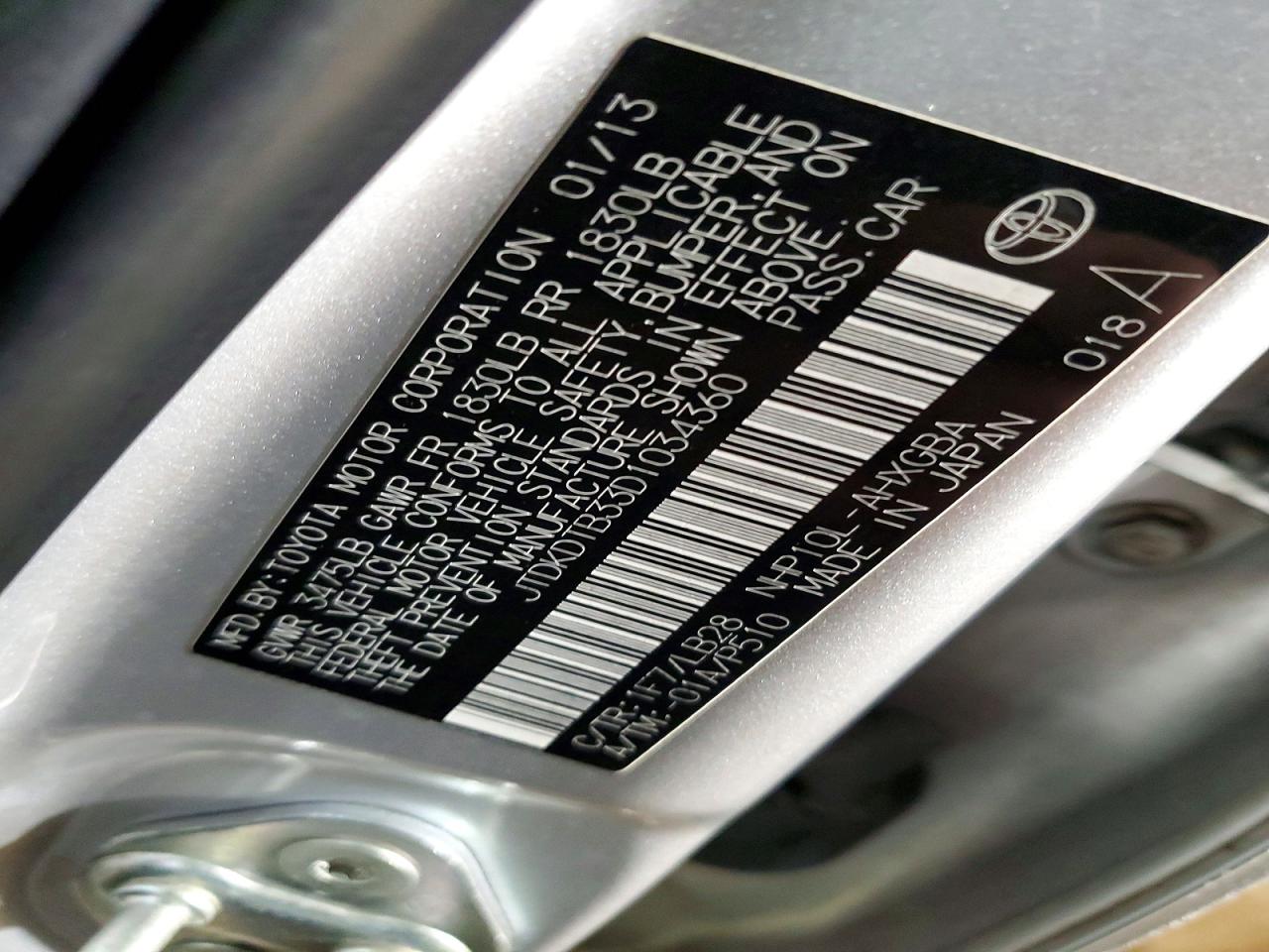 2013 TOYOTA PRIUS C photo 23